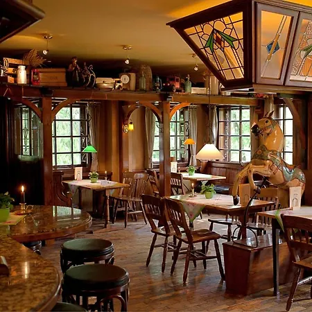 מלון Romantik Stryckhaus