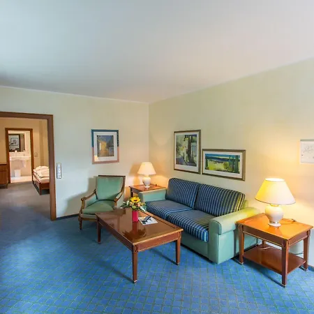 Romantik Stryckhaus מלון וילינגן