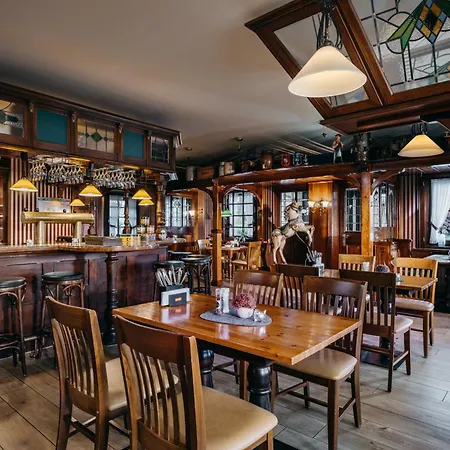 Romantik Stryckhaus Szálloda 4*