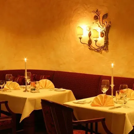 Romantik Stryckhaus 4*