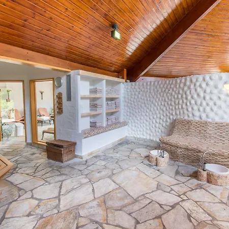 Romantik Stryckhaus מלון וילינגן