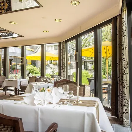 Romantik Stryckhaus מלון 4*